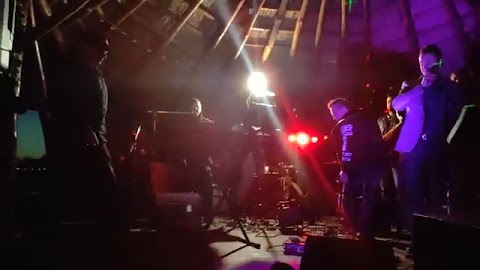 Major Suchodolski charytatywnie dla Madzi ze Słupii S01E1620