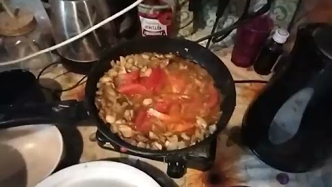 Objat robimy razem pomidora tesz wkrojlem i przprawilem zobaczmy dobre bedze S01E271