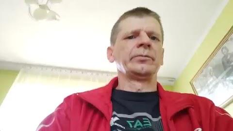 A WIĘC WOJNA @MlecznyCzlowiek  jajta nie robje podnoszę rękawice do walki,👍 S01E1689