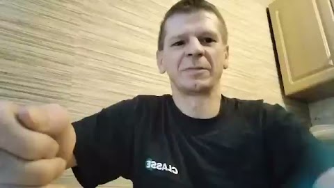 Dzedobry wstałem rano pokarze się wam S01E1052