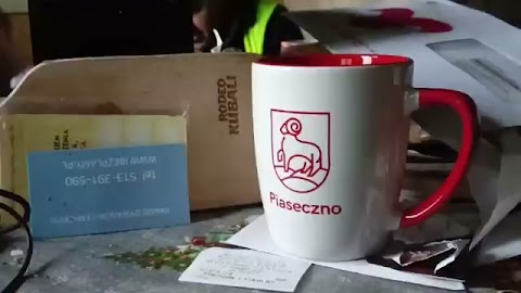 Dziękuję za paczkę i kubek S01E1054