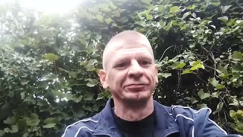 Pozdrawiam kochana czarna szpryche S01E261