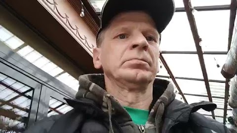 Jestem w jnym mieście Kjelce S01E1717