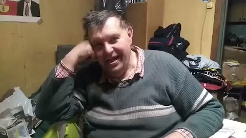 Krzysiek kupuje... S01E105