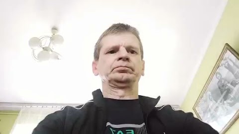 Rozpogadza się wrescie super S01E1550