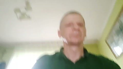 Poranek ale pada deszcz S01E1885