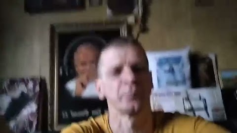 Kupjlem nowy telewon u zakupy S01E1671