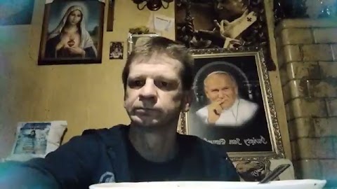 Wnocy zrobjlem zupke z parówkami bo głodny blem S01E1228