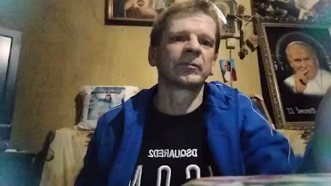 Pozdrawiam chłopaków z Holadi S01E1694