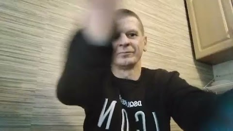 Dzedobry siniek przestal padaci S01E608