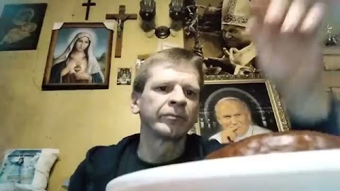 Kolacje takq jem jestem zły ja testem na walnosci  nigdzie mnie muszę wprowadzić się stot S01E306