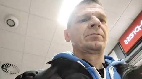 Dzedobry wlasinie jestem w sklepie S01E902