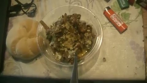 Śniedanje grzbki z jajami S01E658