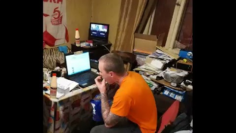 Major grozi mi S01E374