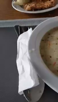 Pokarz muj objat pszny S01E850